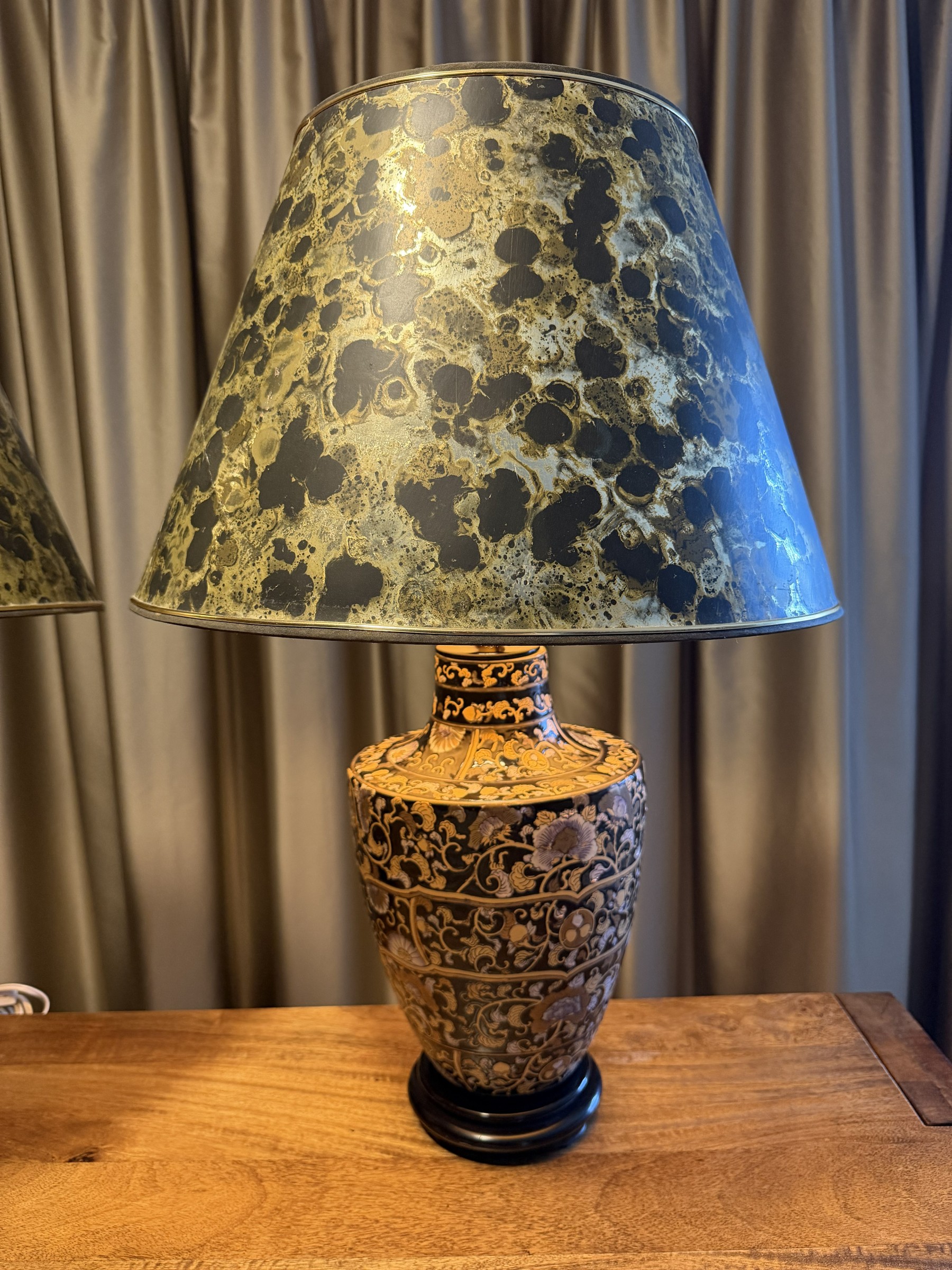 Pair of Vintage Chinoiserie Table Lamps