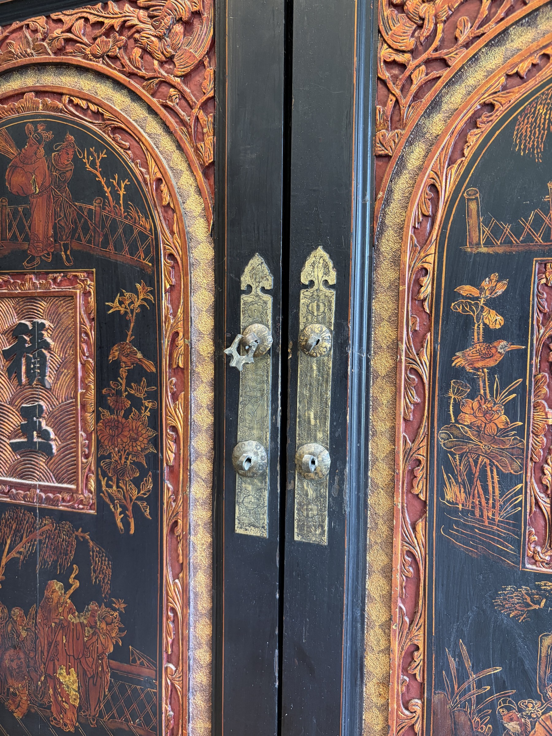 Pair of Teochew Gilt Lacquer Carved Door Panels view 5