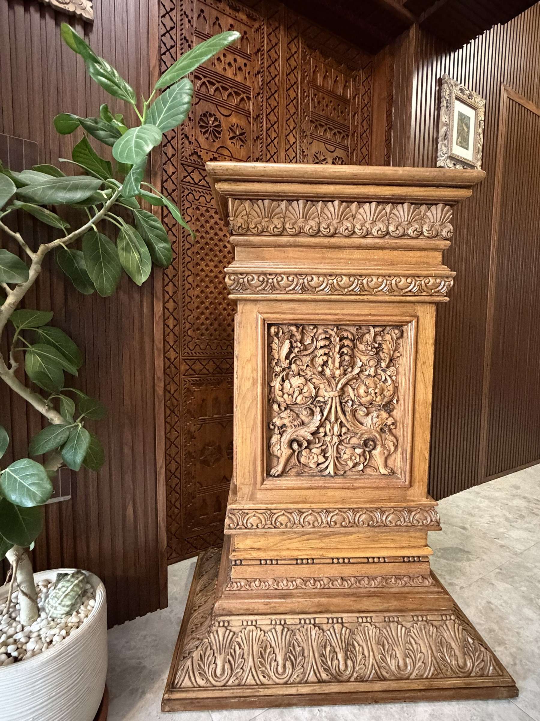 Carved Teak Pedestal with Lion and Acanthus Panels view 8