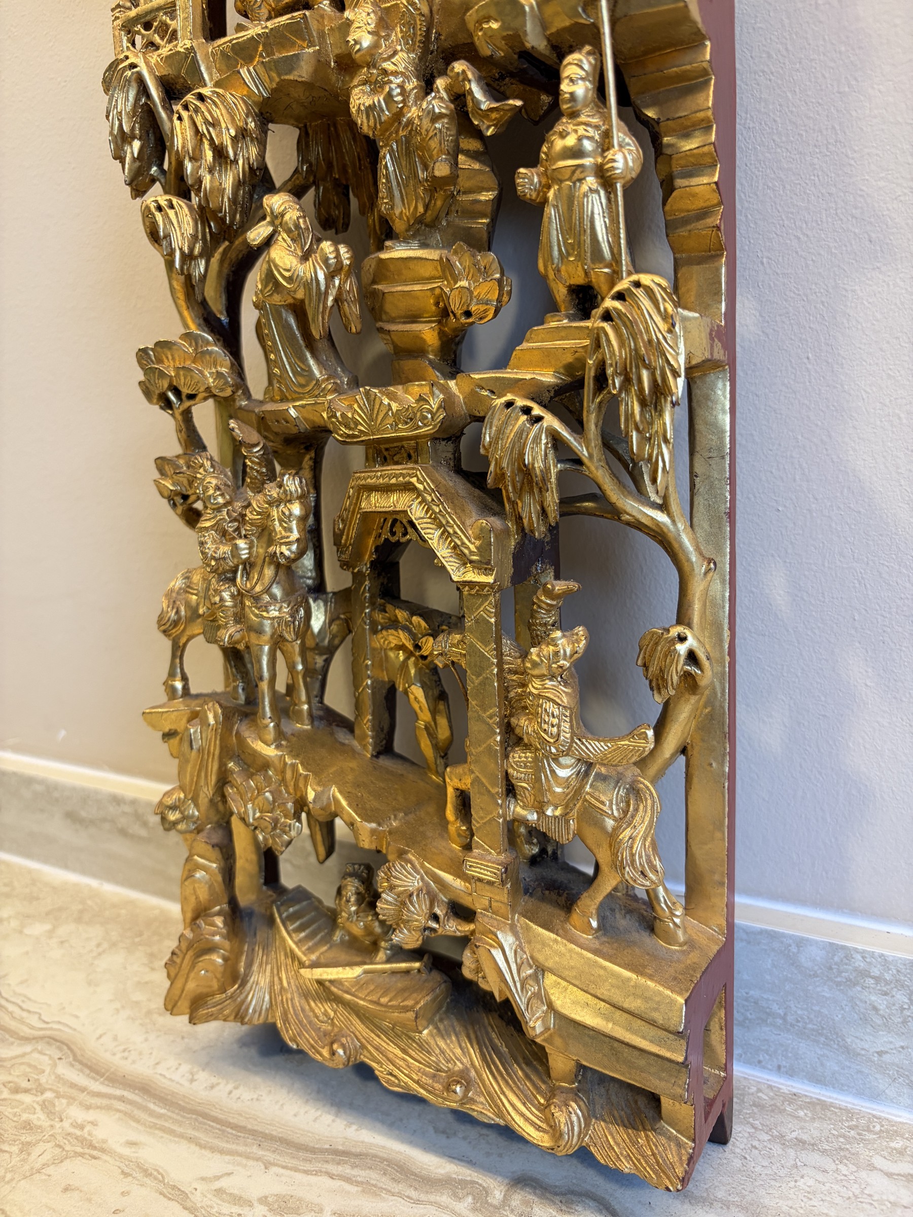 Teochew Gilt Woodcarving Panel with Pavilion Scenes view 7