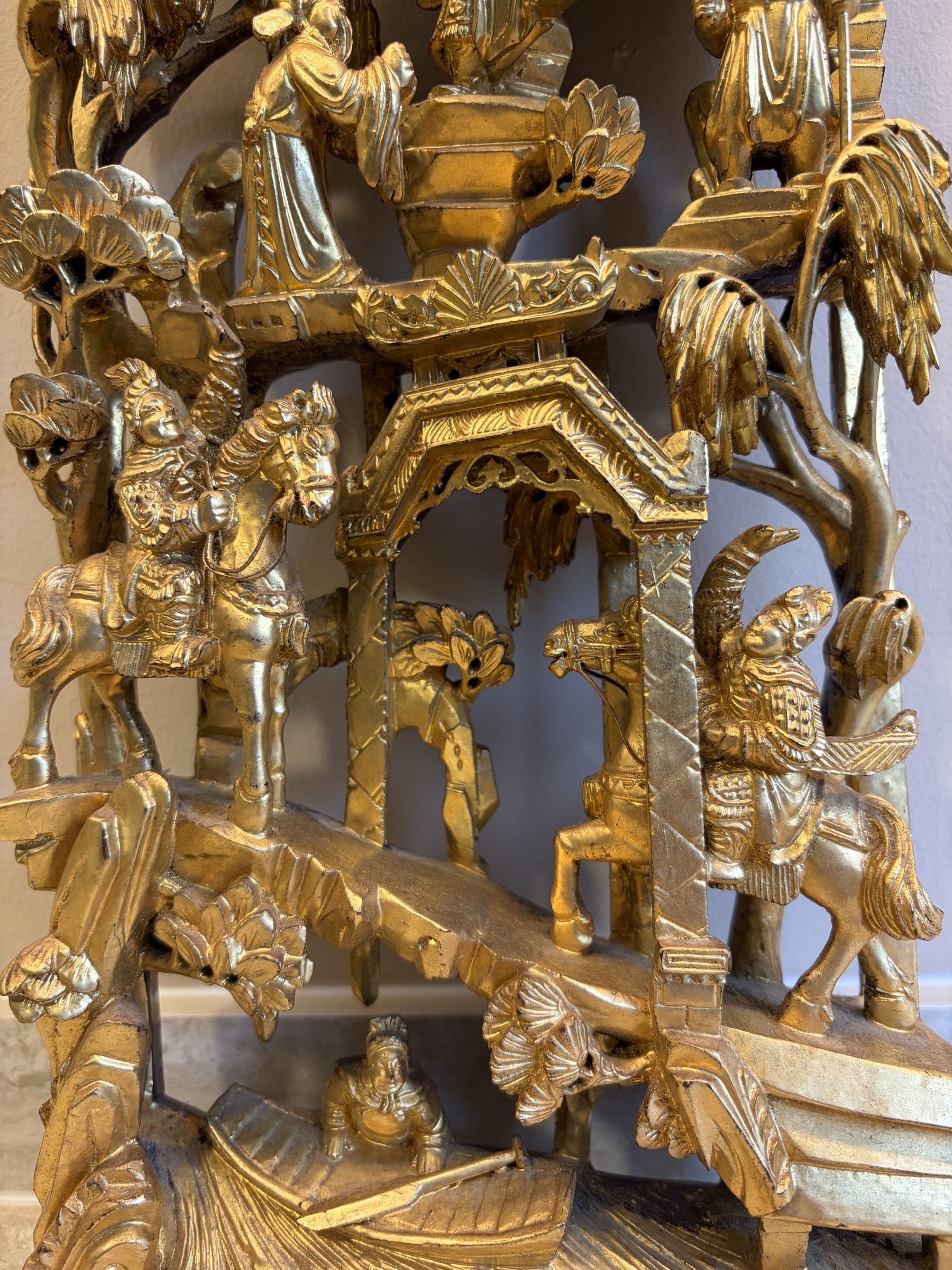 Teochew Gilt Woodcarving Panel with Pavilion Scenes view 11