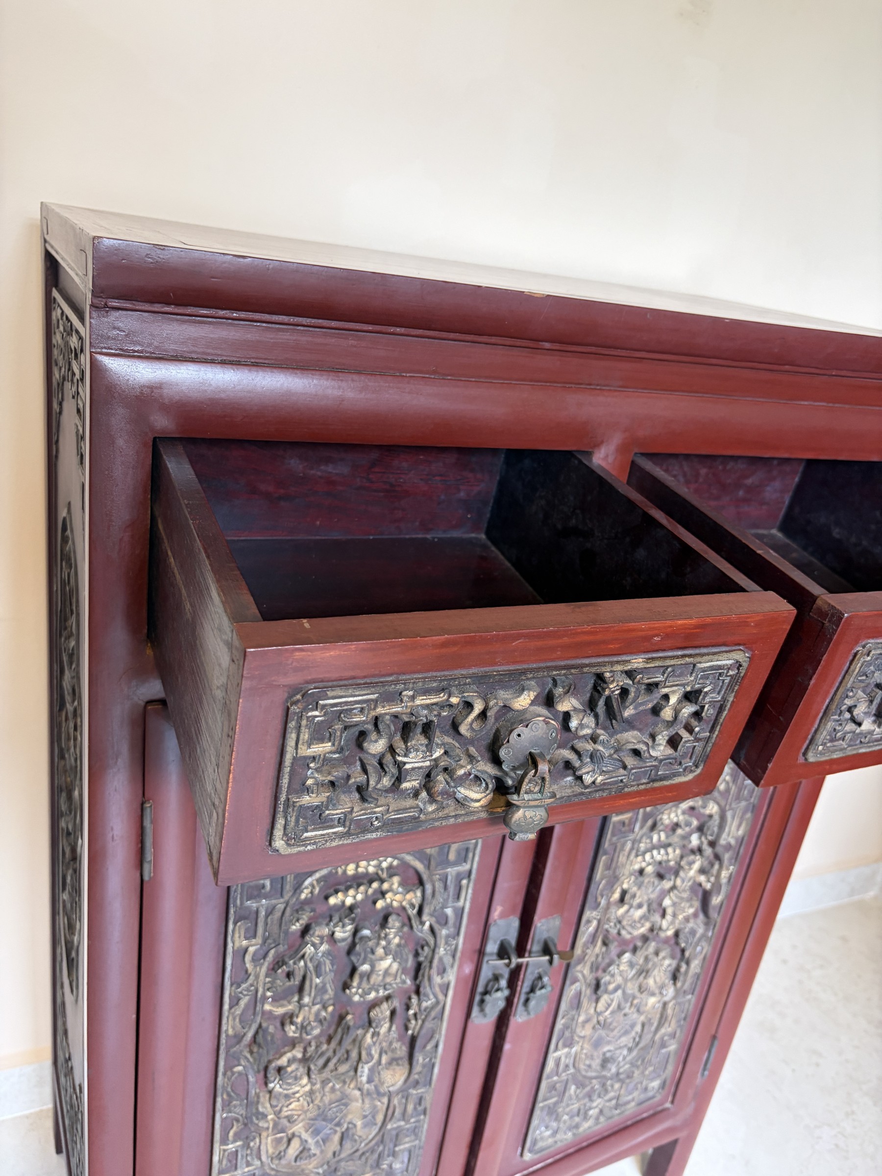 Teochew Red Lacquer Cabinet with Gilt Carved Panels view 15