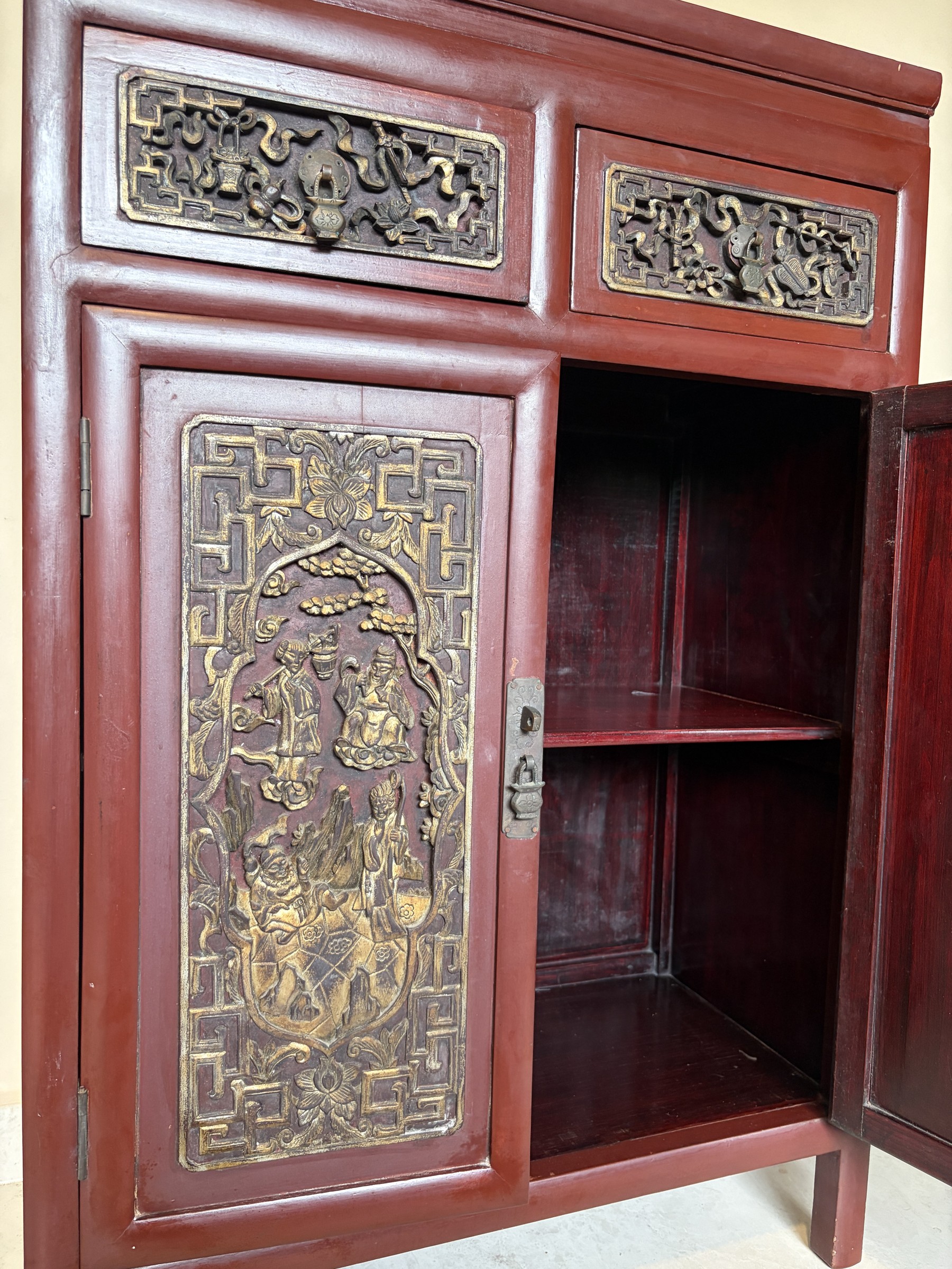 Teochew Red Lacquer Cabinet with Gilt Carved Panels view 18
