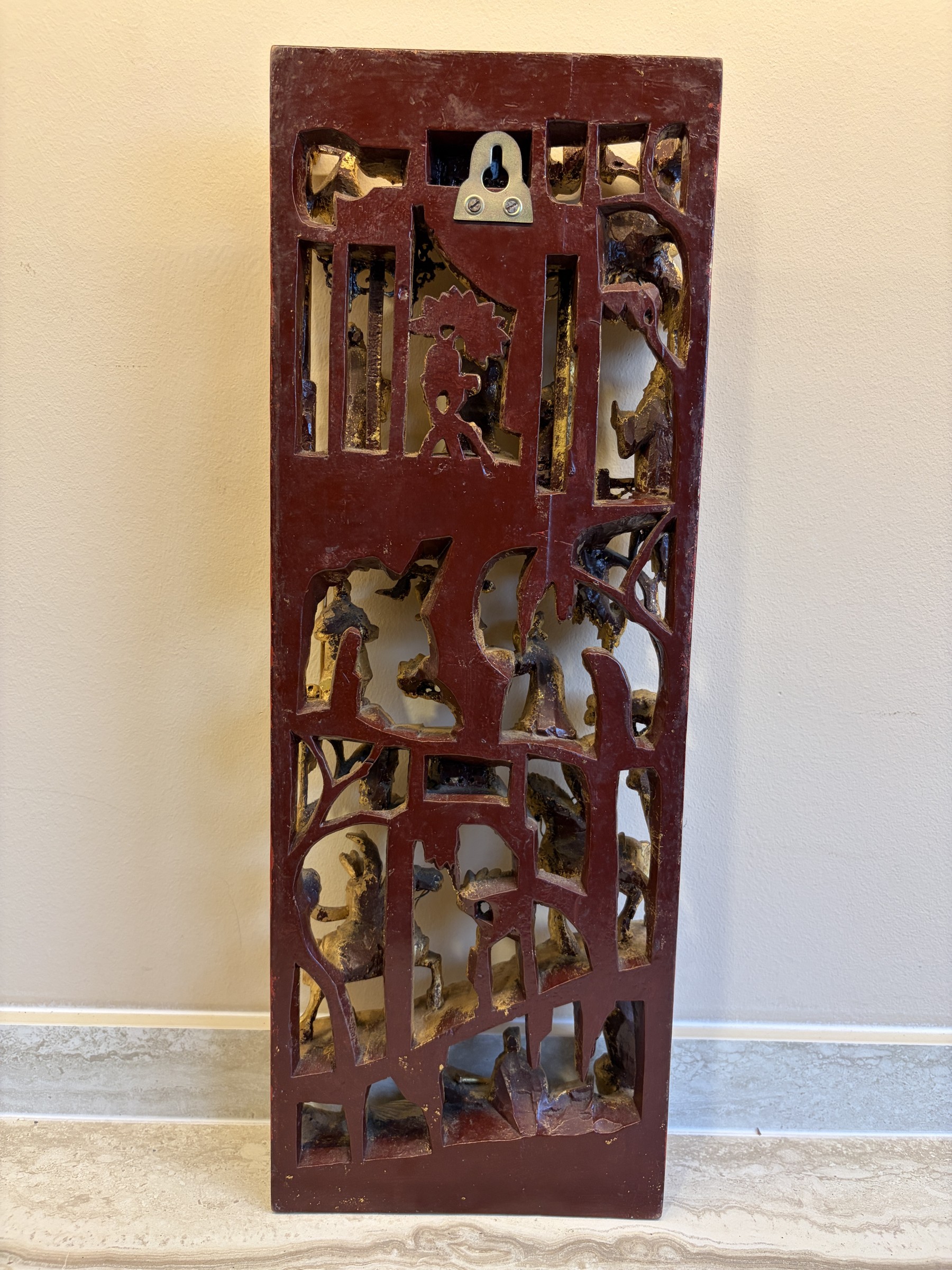 Teochew Gilt Woodcarving Panel with Pavilion Scenes view 17