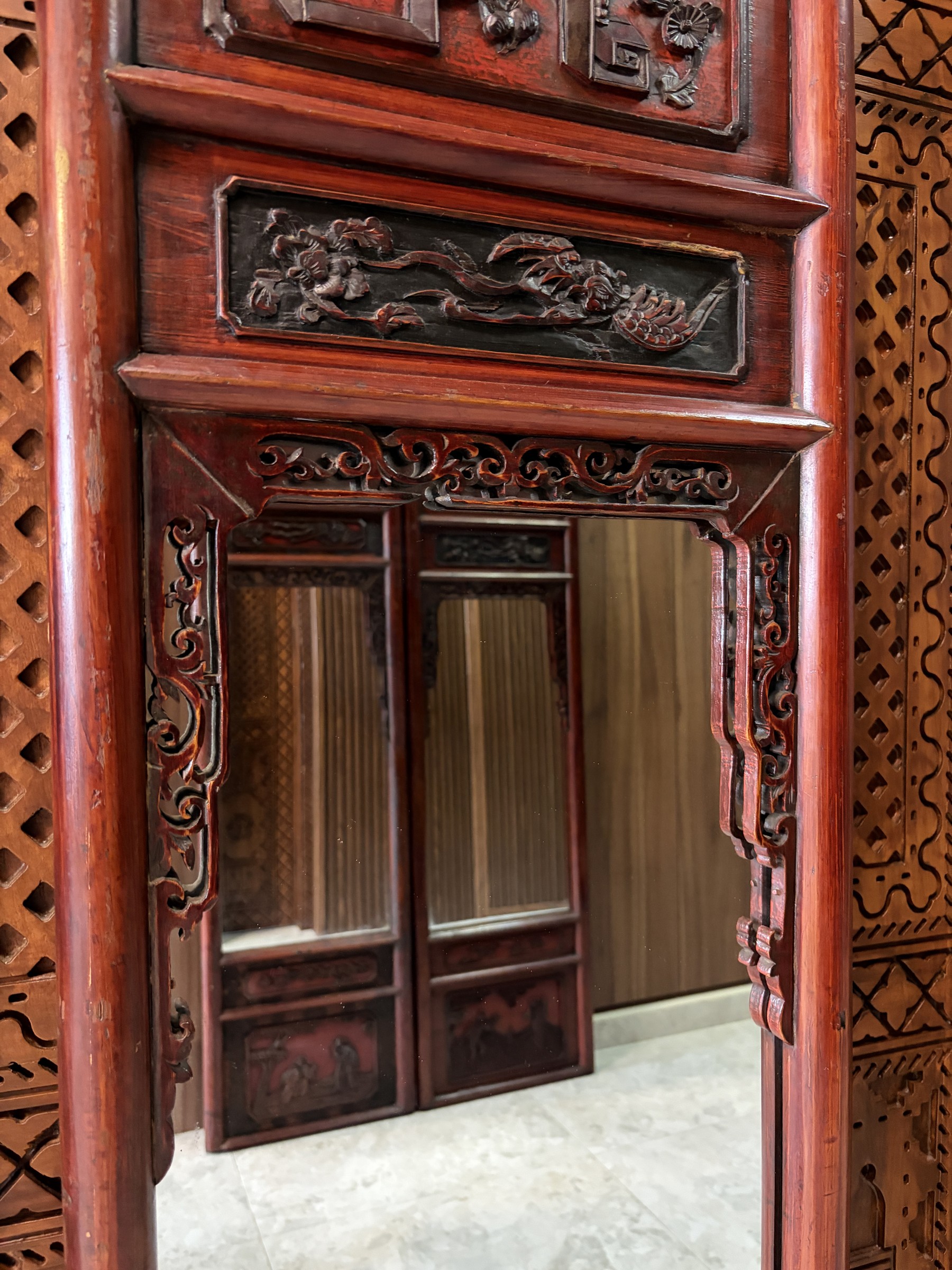 Carved Red Lacquer Mirror with Precious Objects and Figural Panels view 7