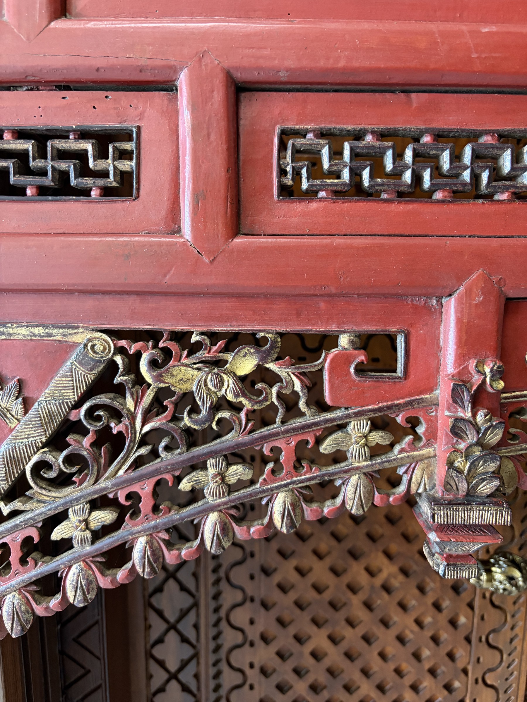 Carved Red Lacquer Door Surround with Gilt Figural Panels view 12
