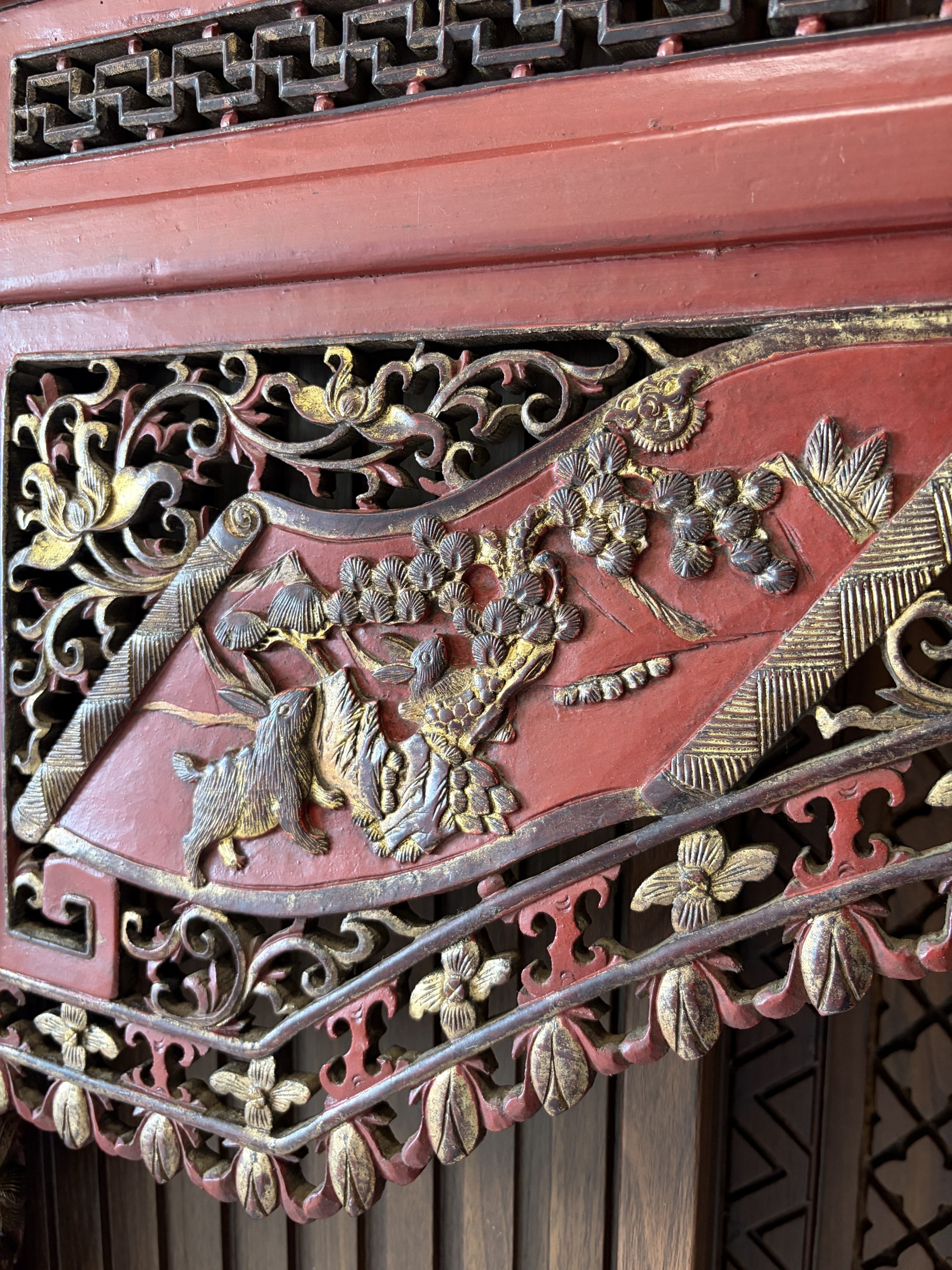 Carved Red Lacquer Door Surround with Gilt Figural Panels view 9